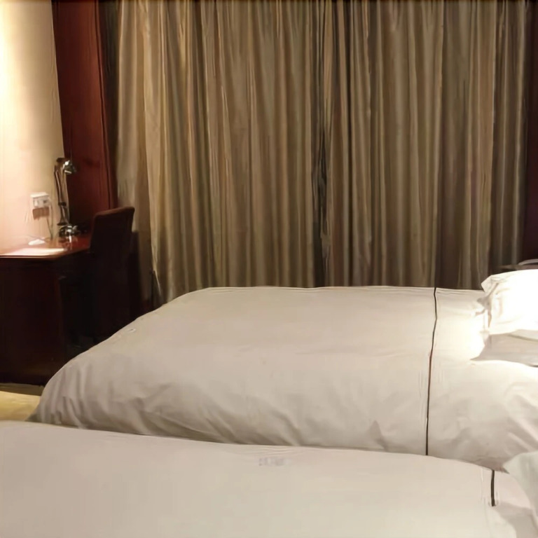 Yiwu Veines Hotel