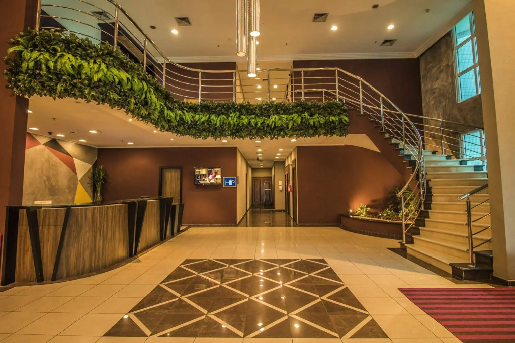 Hotel The Premium