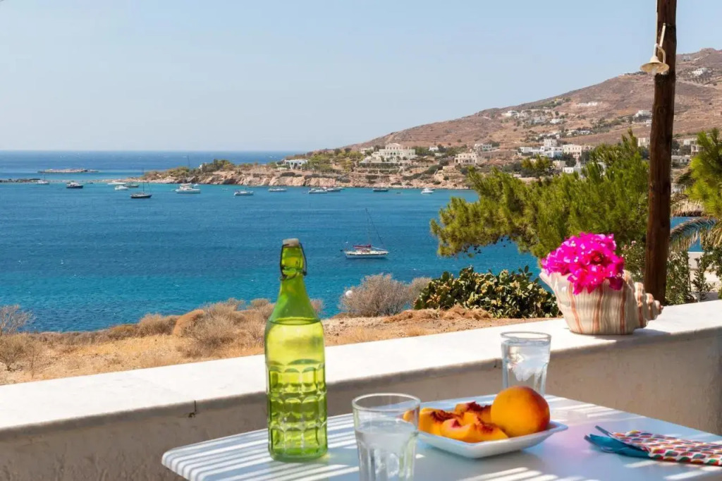 Summer House - Finikas Syros