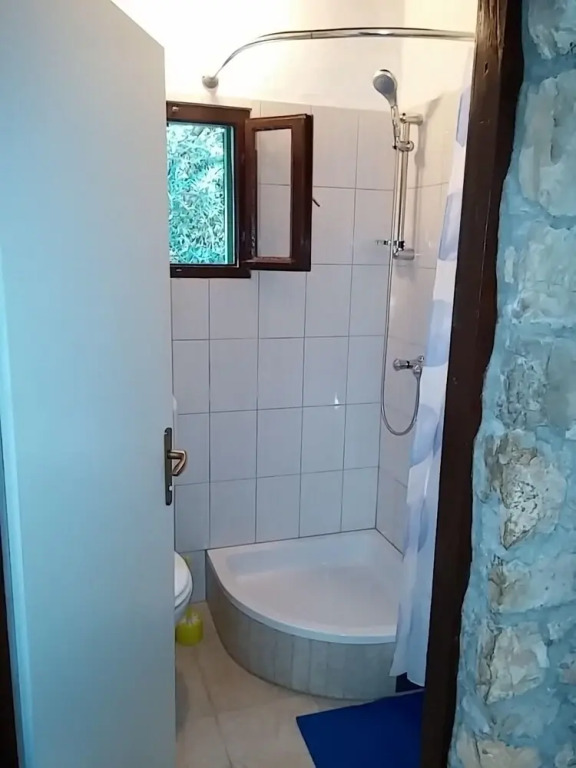Ivica - Charming House Next to the sea - H