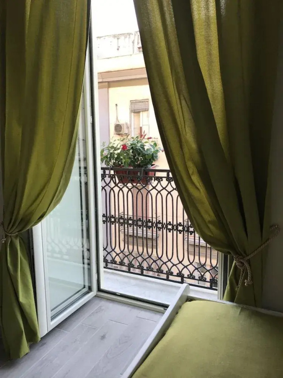 Joy Naples