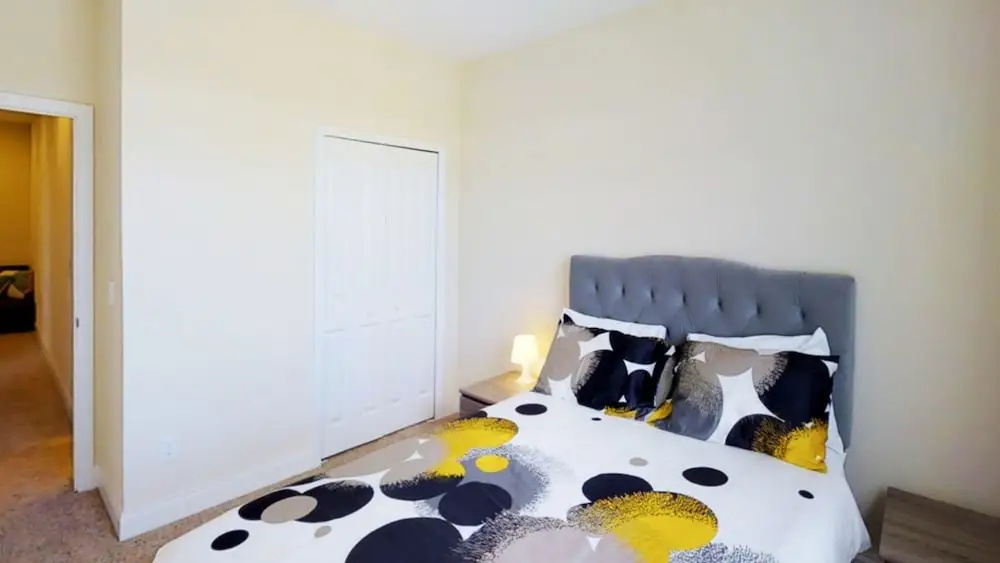 Festival Resort 305