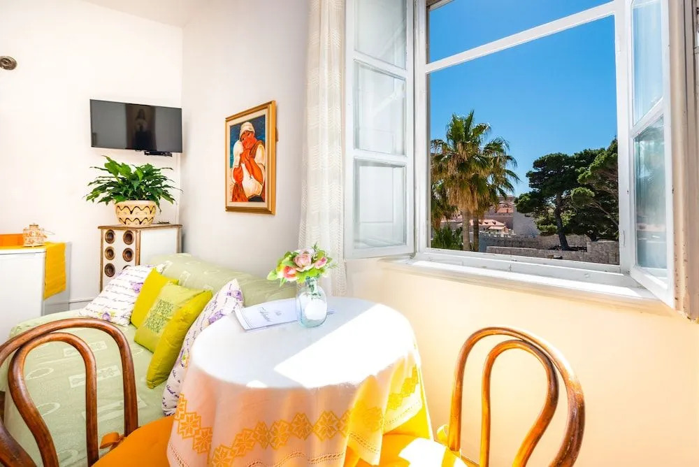 Villa Adriatica - 4 bedroom vacation house