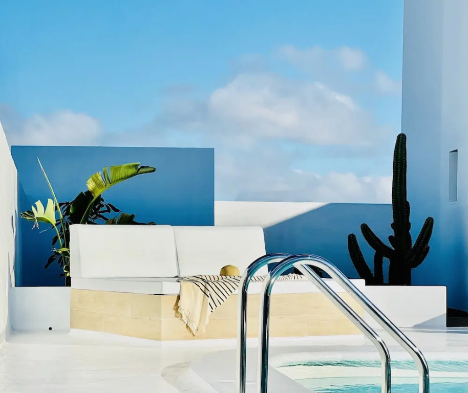 CIH Apartments