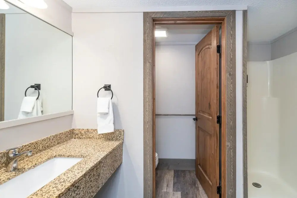 Mountainside Inn 213 1 Bedroom Condo by Alpine Lodging Telluride