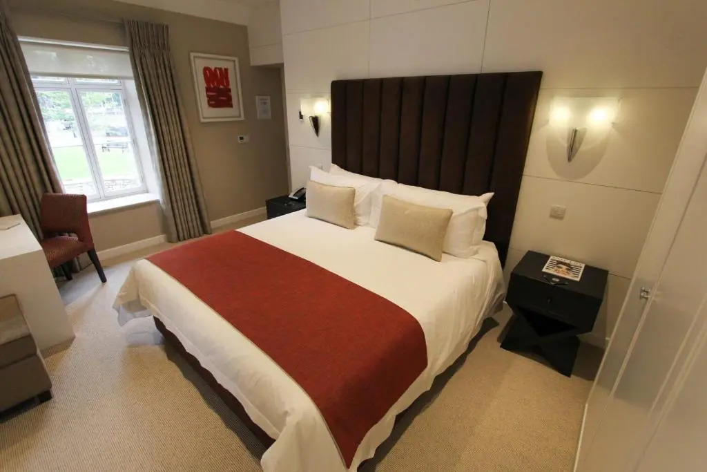 Cae Court Hotel