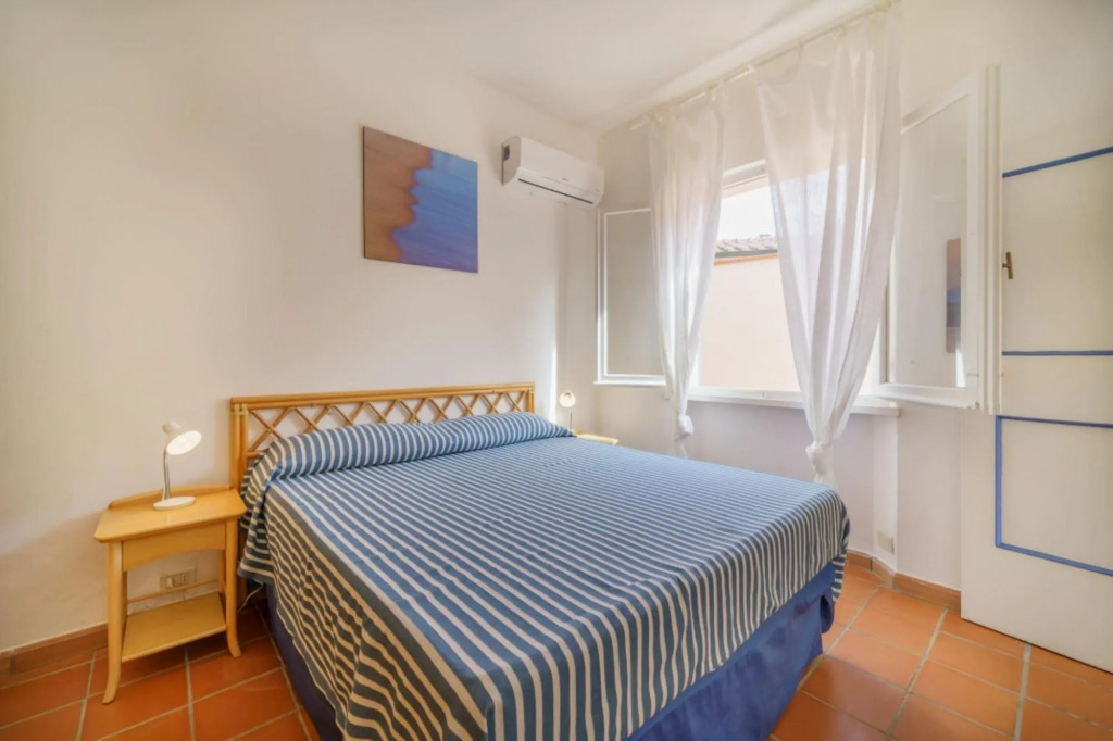 Baia Blu 3 one-bedroom apartment with sea view close to the beach of Forno-BAIA BLU N°3