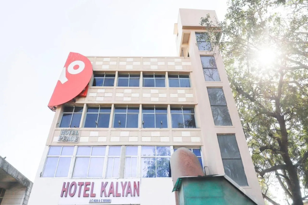 Hotel O Jamalpur Ahmedabad Formerly Hotel Peace