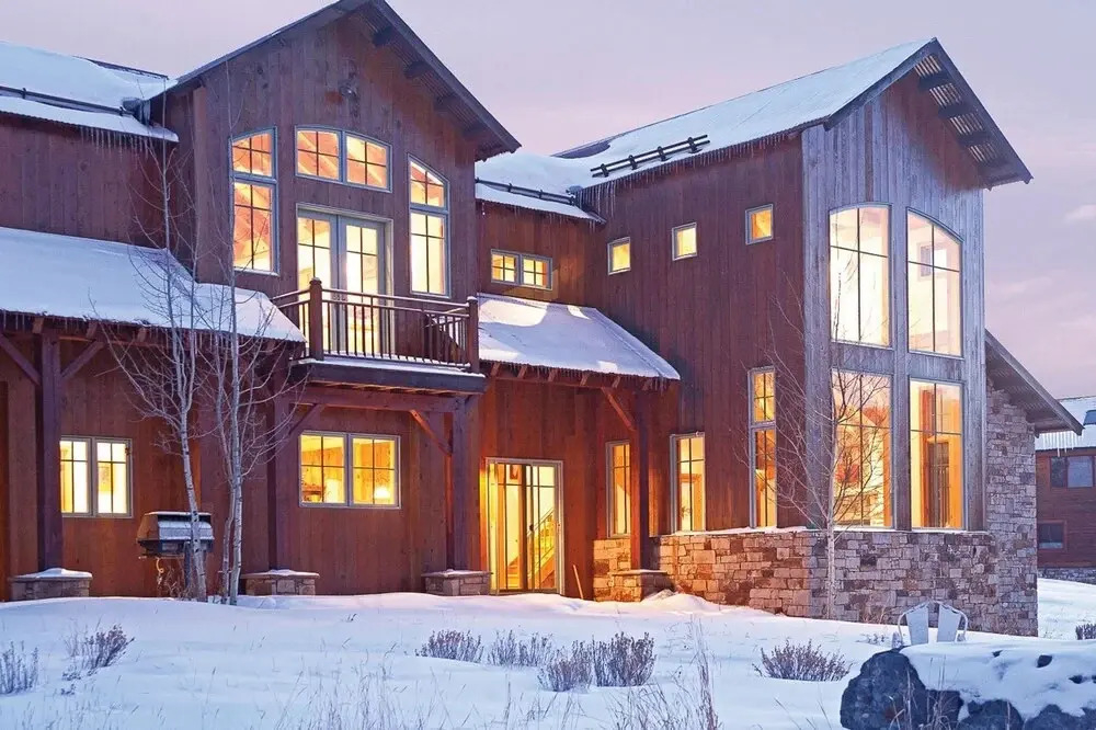 Vista House - 4 Bedroom Home + Private Hot Tub - LLH 57139
