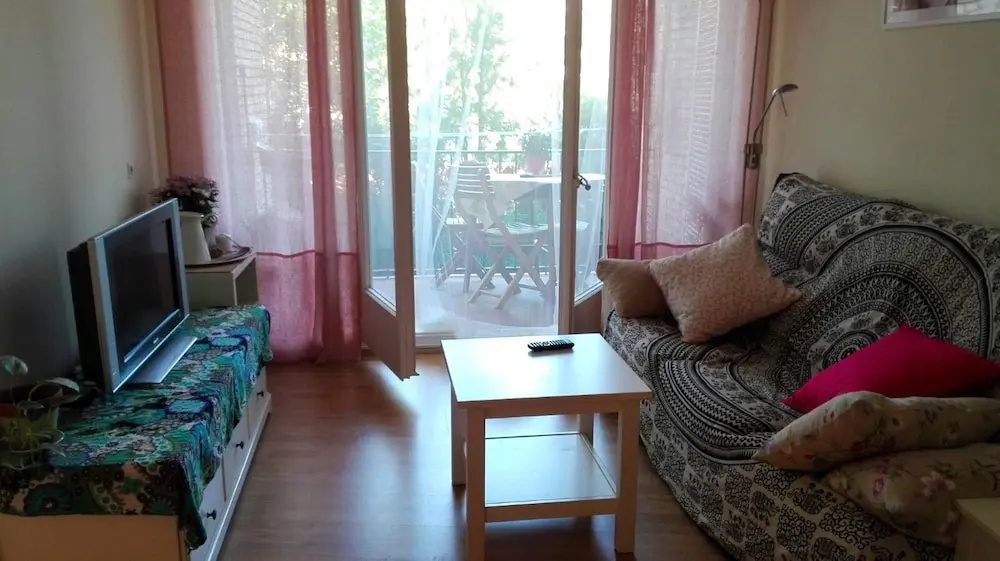 Apartment With in Sant Pere de Ribes With Pool Access Fur