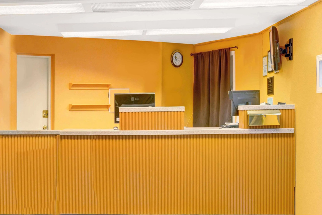 Travelsuites Hotel
