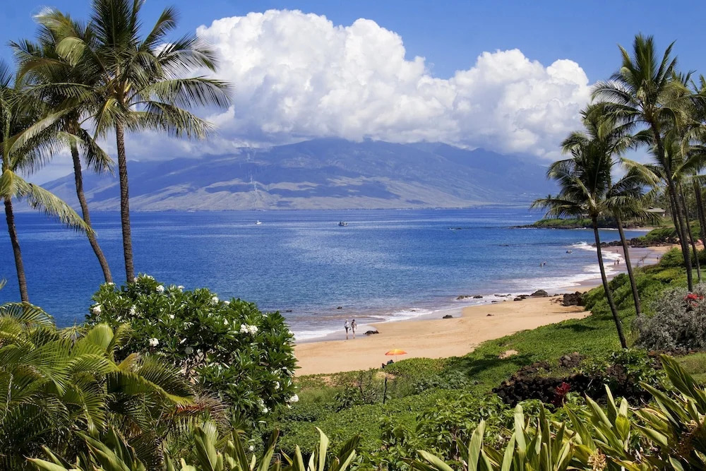 Makena Surf Resort #C-102 by Ali'i Resorts
