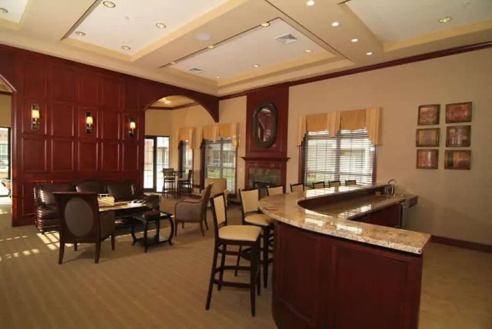 Global Luxury Suites at Raritan