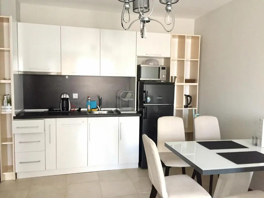 Green Paradise Deluxe Apartments
