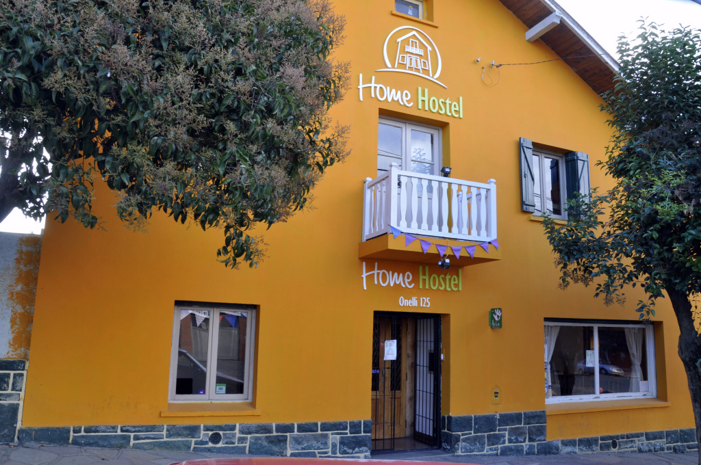 HOPA-Home Patagonia Hostel