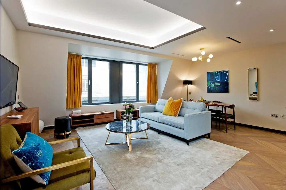 2-bed Executive Apt 518