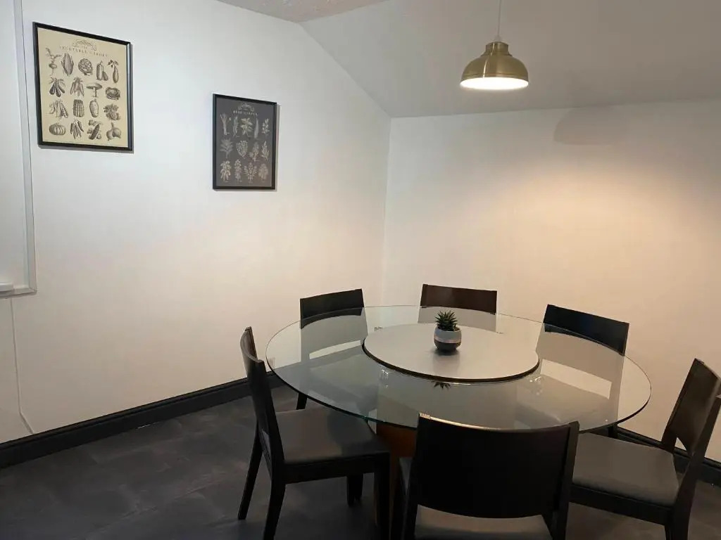 Harrogate Town Center 3 bedroom 3-5 people