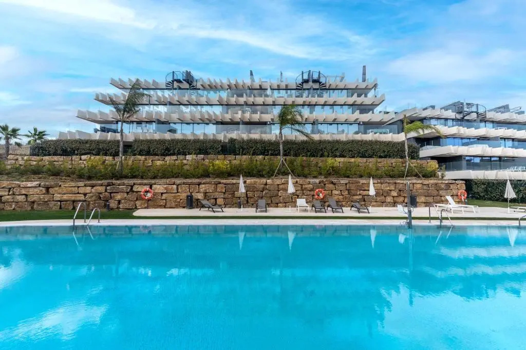 Oasis 325
