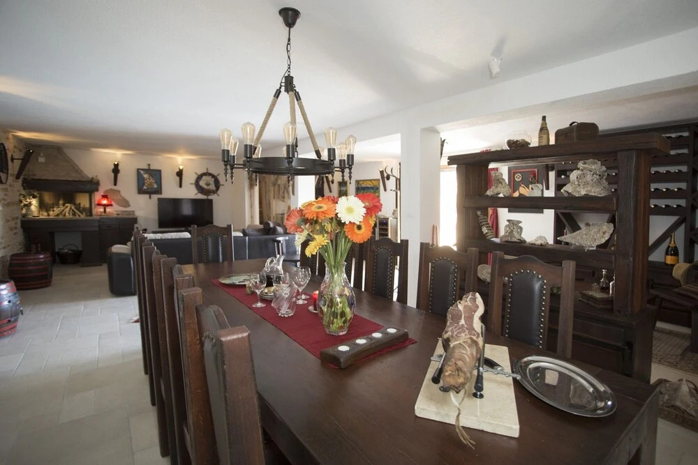 Luxury 5* Seaview Villa With 3 Rooms in Split, With Private Pool, Encl