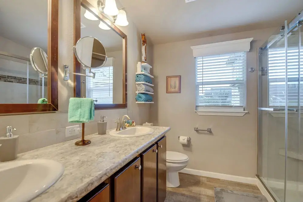 Ocean Shores Retreat w/ Porch & Canal Views!