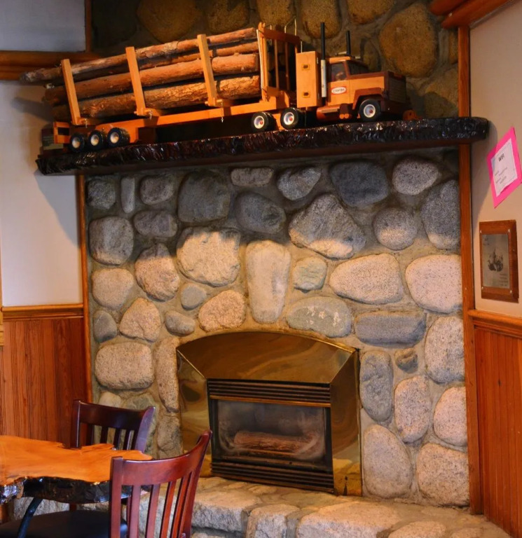 Sasquatch Inn
