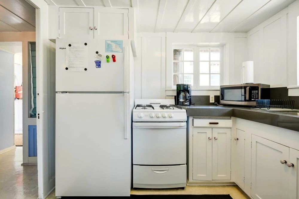 Walk to Beach: Catalina Gem w/ Deck!