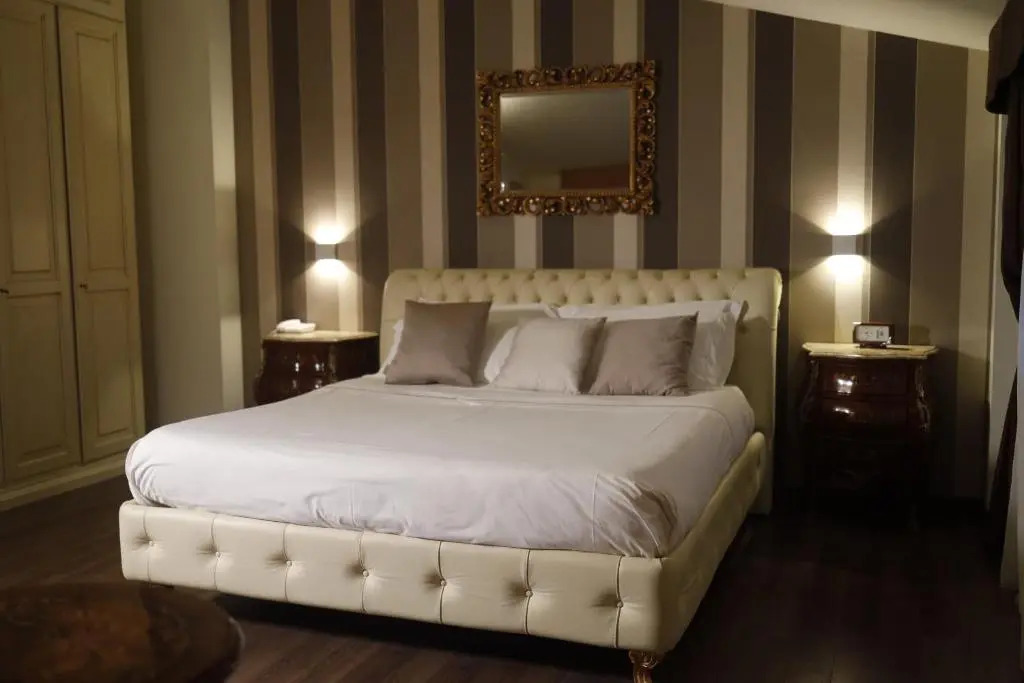 Virginia Palace Hotel