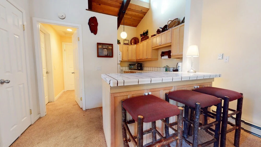 Chateau de Montagne 23 Spacious Family Condo With Great Complex Amenities On Shuttle Route by RedAwning