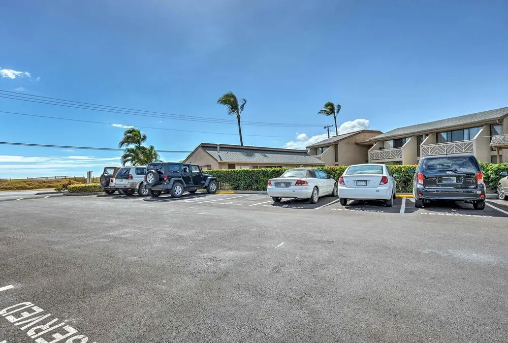 Ocean-view Kihei Condo w/ Pool Access!