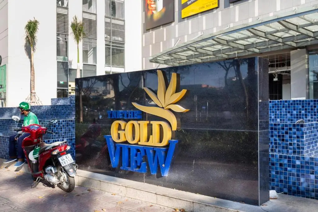 Gold View APT1/2bed/2bath/free pool and Gym