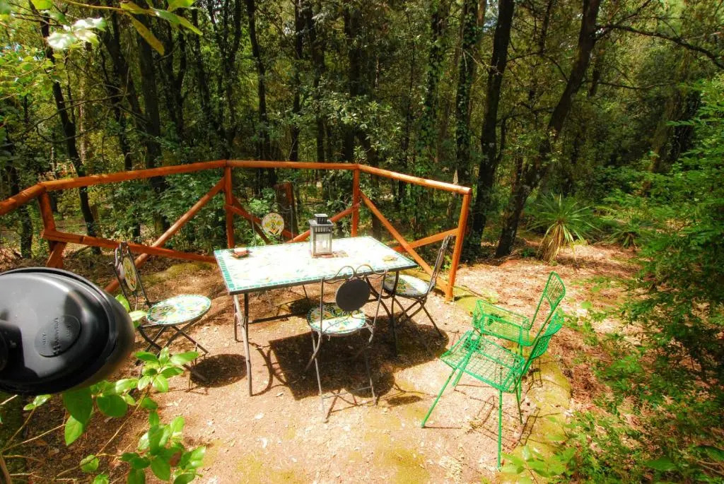 Monte Malbe Charming Villa with Garden and Parking