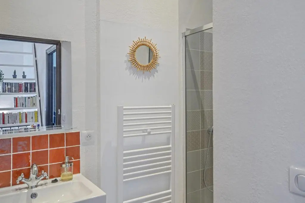 Charming house with terrace and garden in Avignon - Welkeys