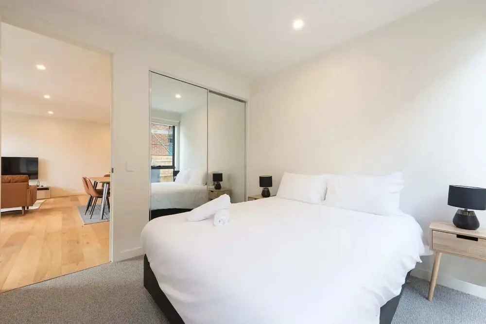Stylish 3 Bedroom With Free Parking