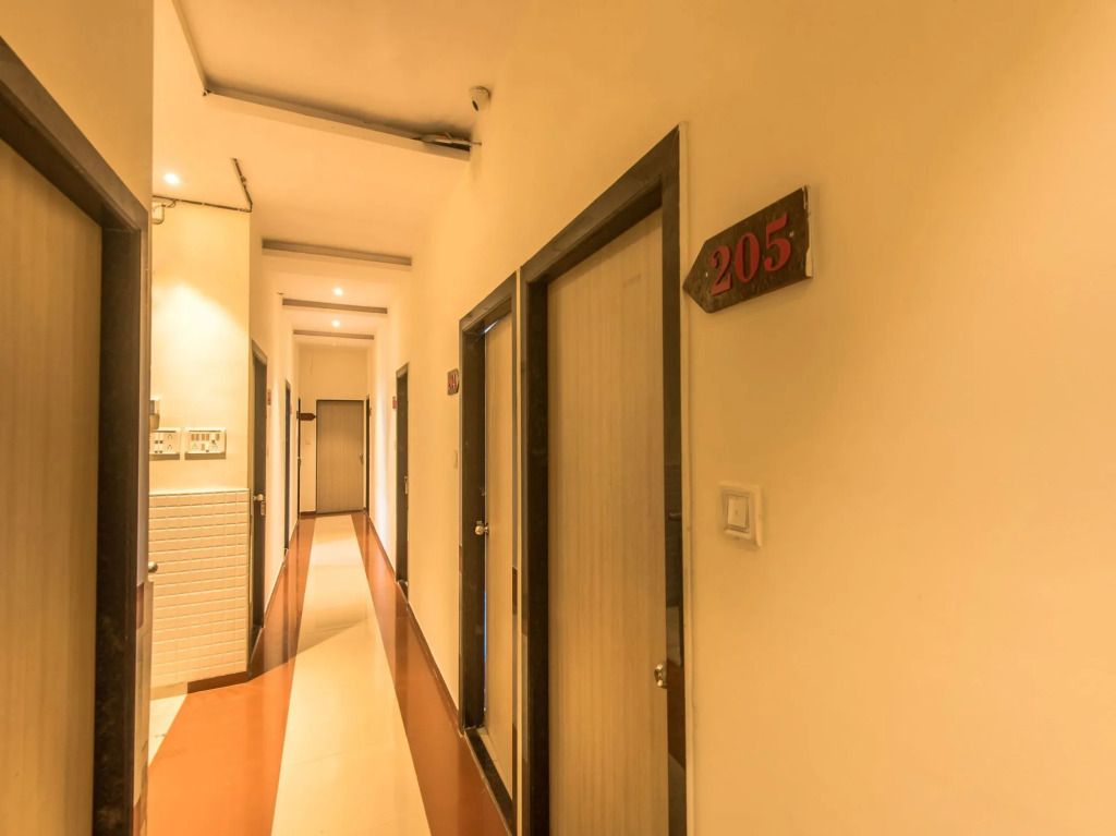 OYO 845 Hotel Kailash Park