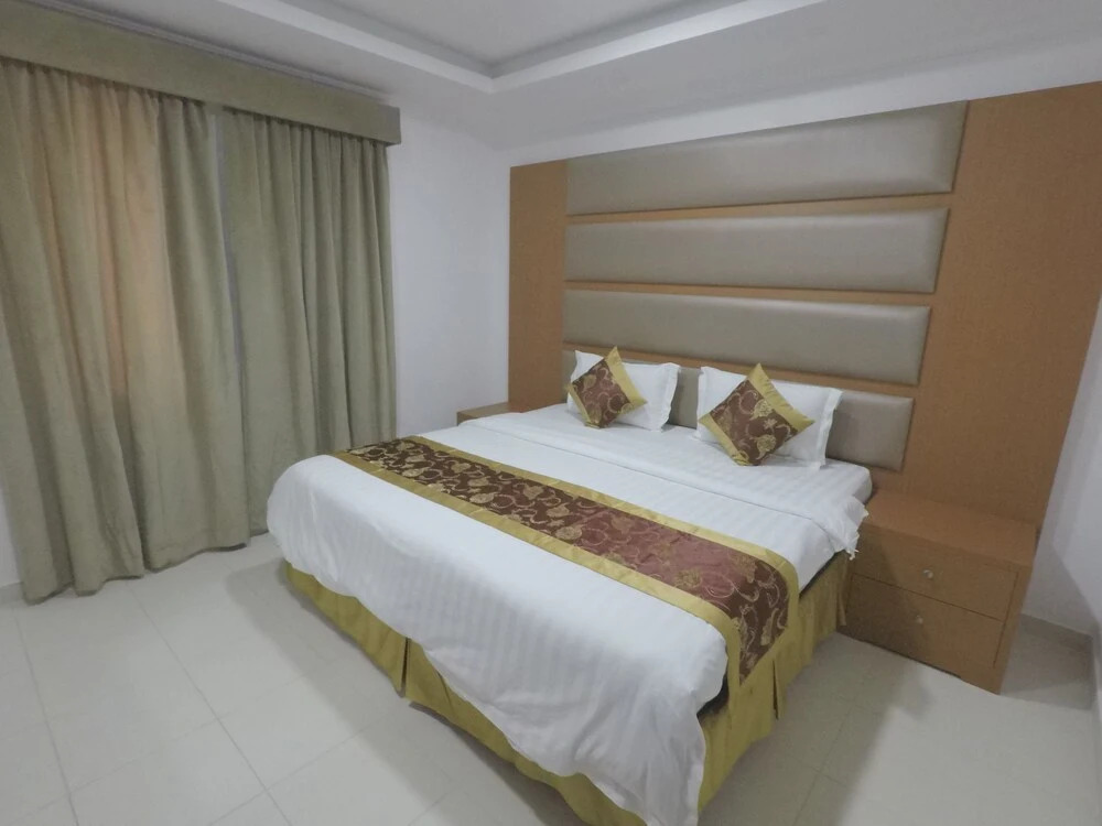 Opal Suites
