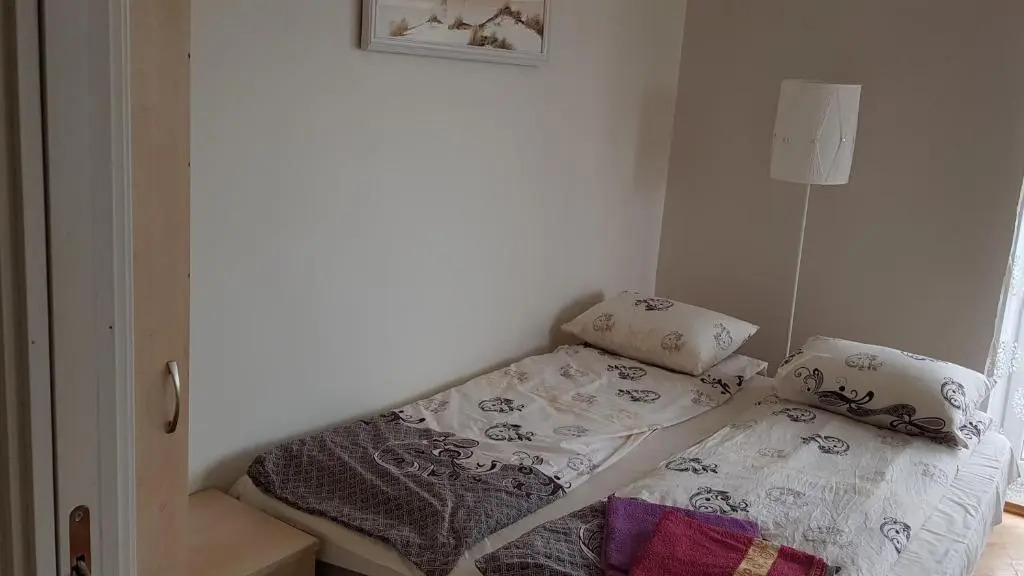 livingpalanga- Meta12