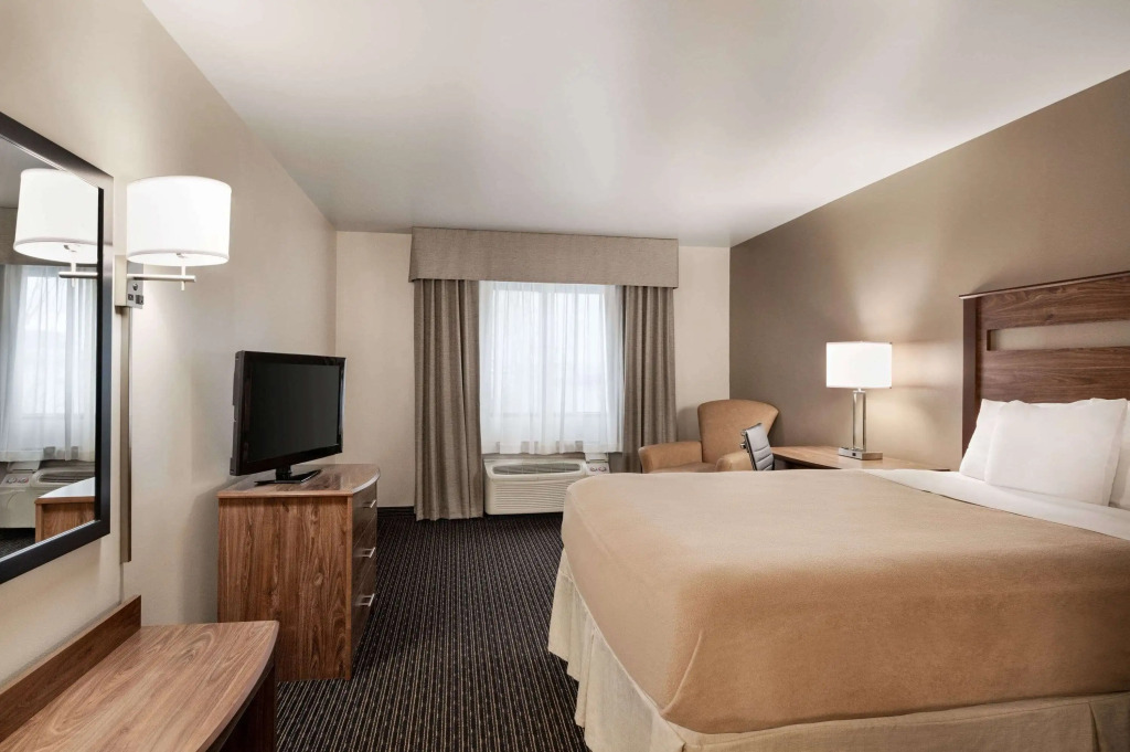 Baymont by Wyndham Buffalo