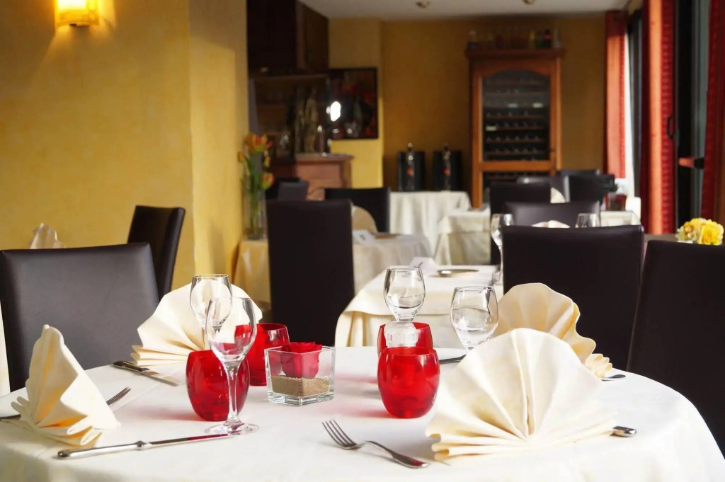 Logis Hôtel Restaurant Le Moulin de la Coudre