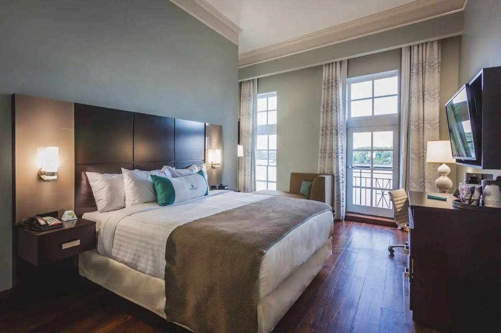 The Cotton Sail Hotel Savannah - Tapestry Collection by Hilton