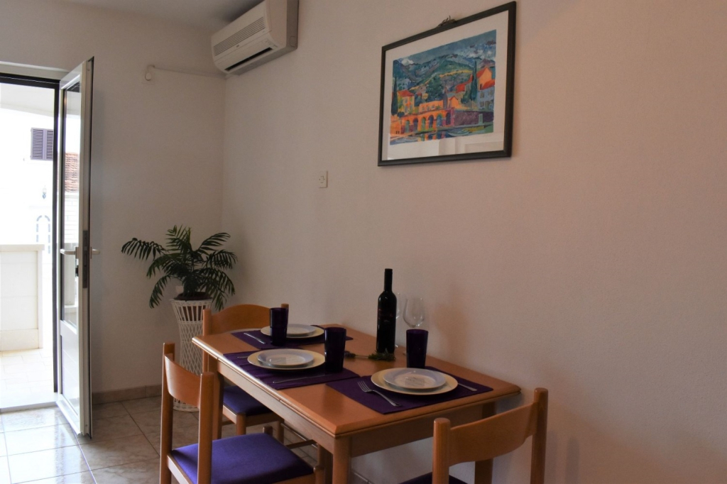 Apartment Frama - 3 apartments: A3 Lavanda  Bol, Island Brac
