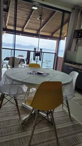 Marques Home