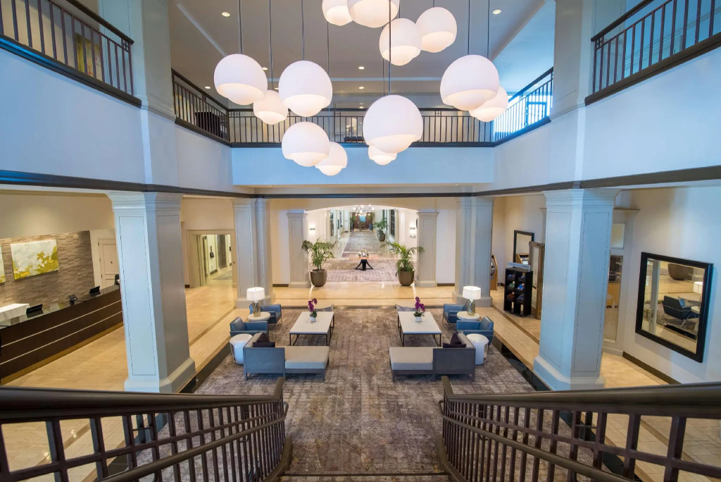 DoubleTree by Hilton San Diego-Mission Valley