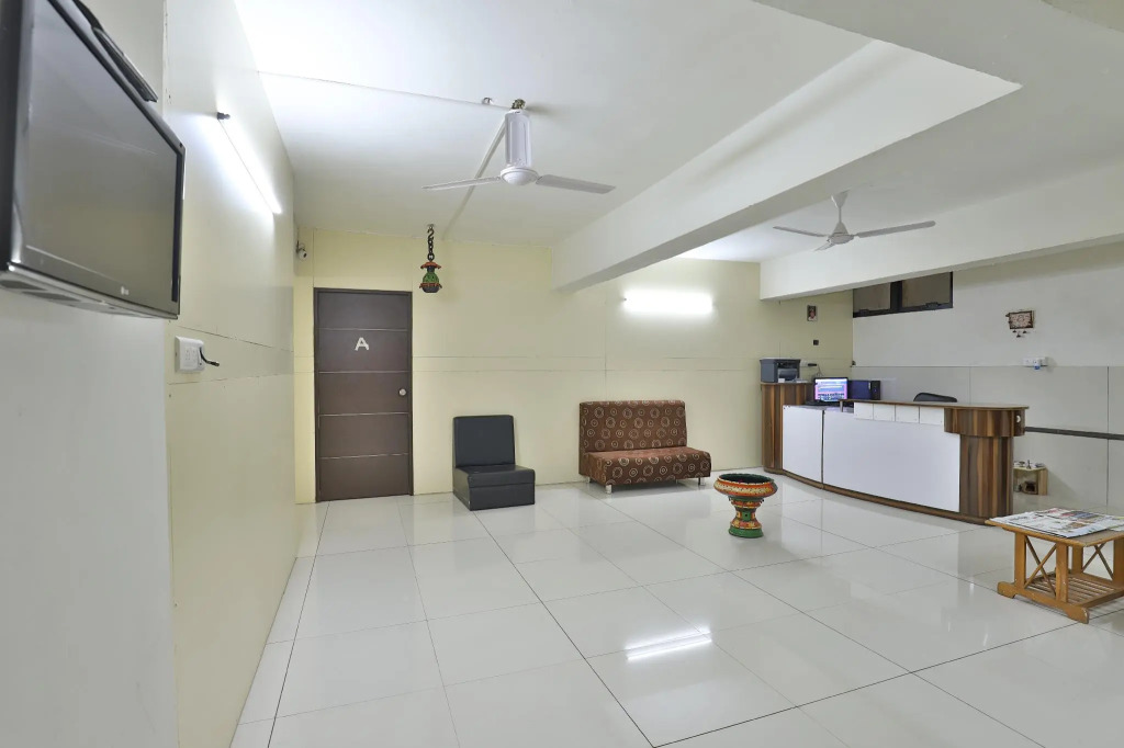 night-halt dormitory