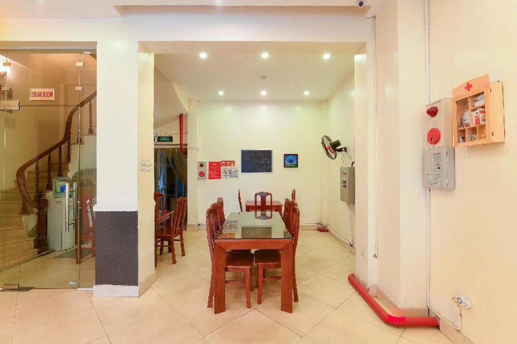 OYO 210 Saki Hotel