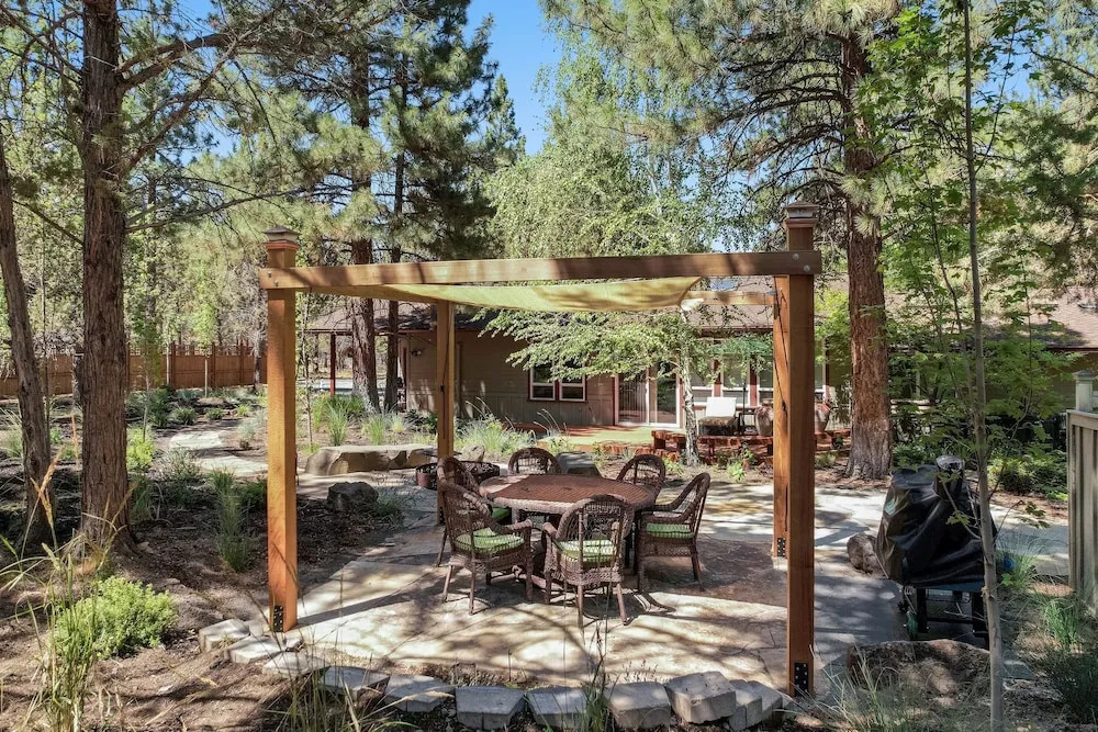Big Bear Home features Private Entrance and Patio with Fire Pit by RedAwning