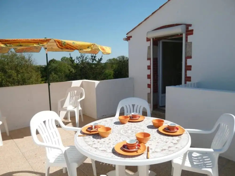 Apartment With 2 Bedrooms in L'aiguillon-sur-vie, With Furnished Terrace and Wifi - 10 km From the Beach