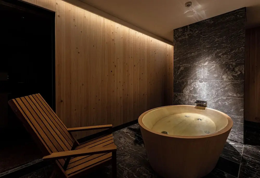 9 HOTEL Tenjin