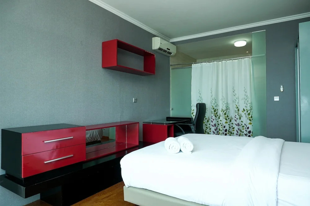 1BR Apartment with City View at Ancol Mansion