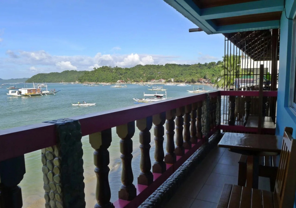 Nido Bay Inn
