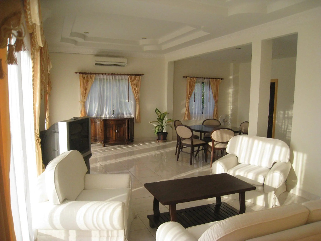 OASIS VILLA Karon Beach
